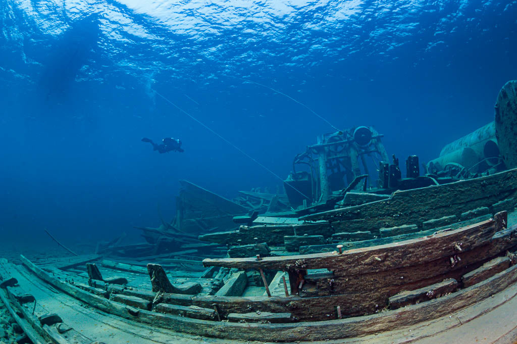 “Blowin’ a Gagger” in Tobermory - Shipwrecks, a Grotto, and Ice Cream